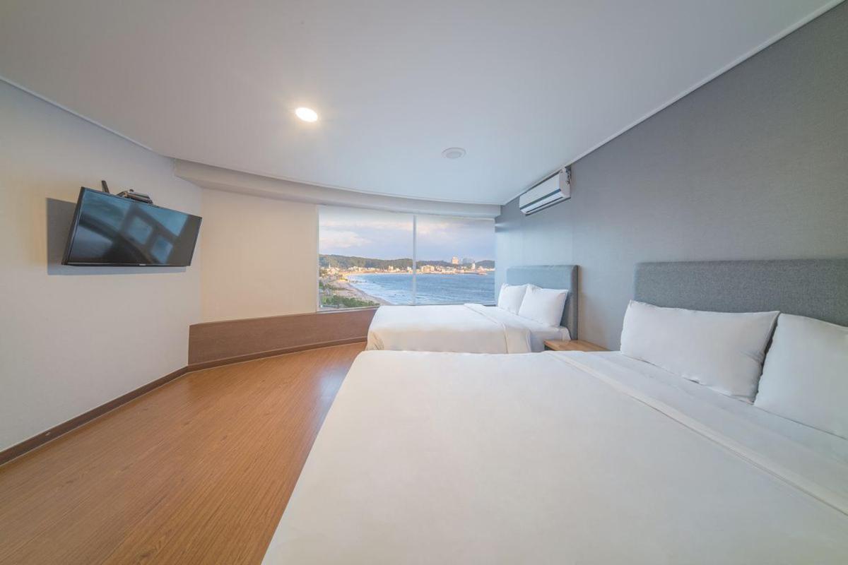 El Hotel Yangyang Εξωτερικό φωτογραφία