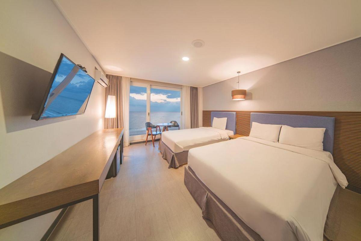 El Hotel Yangyang Εξωτερικό φωτογραφία