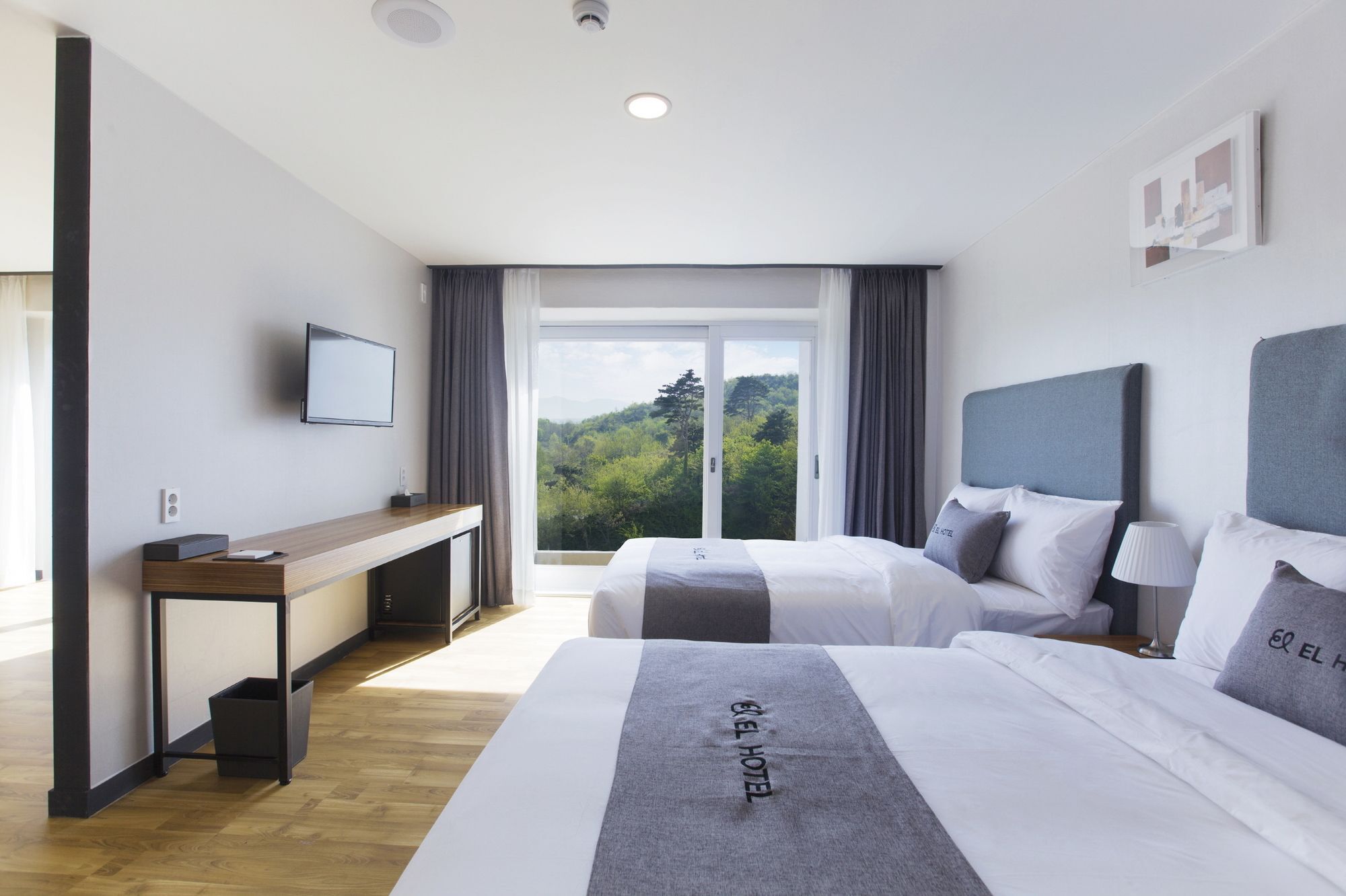 El Hotel Yangyang Εξωτερικό φωτογραφία