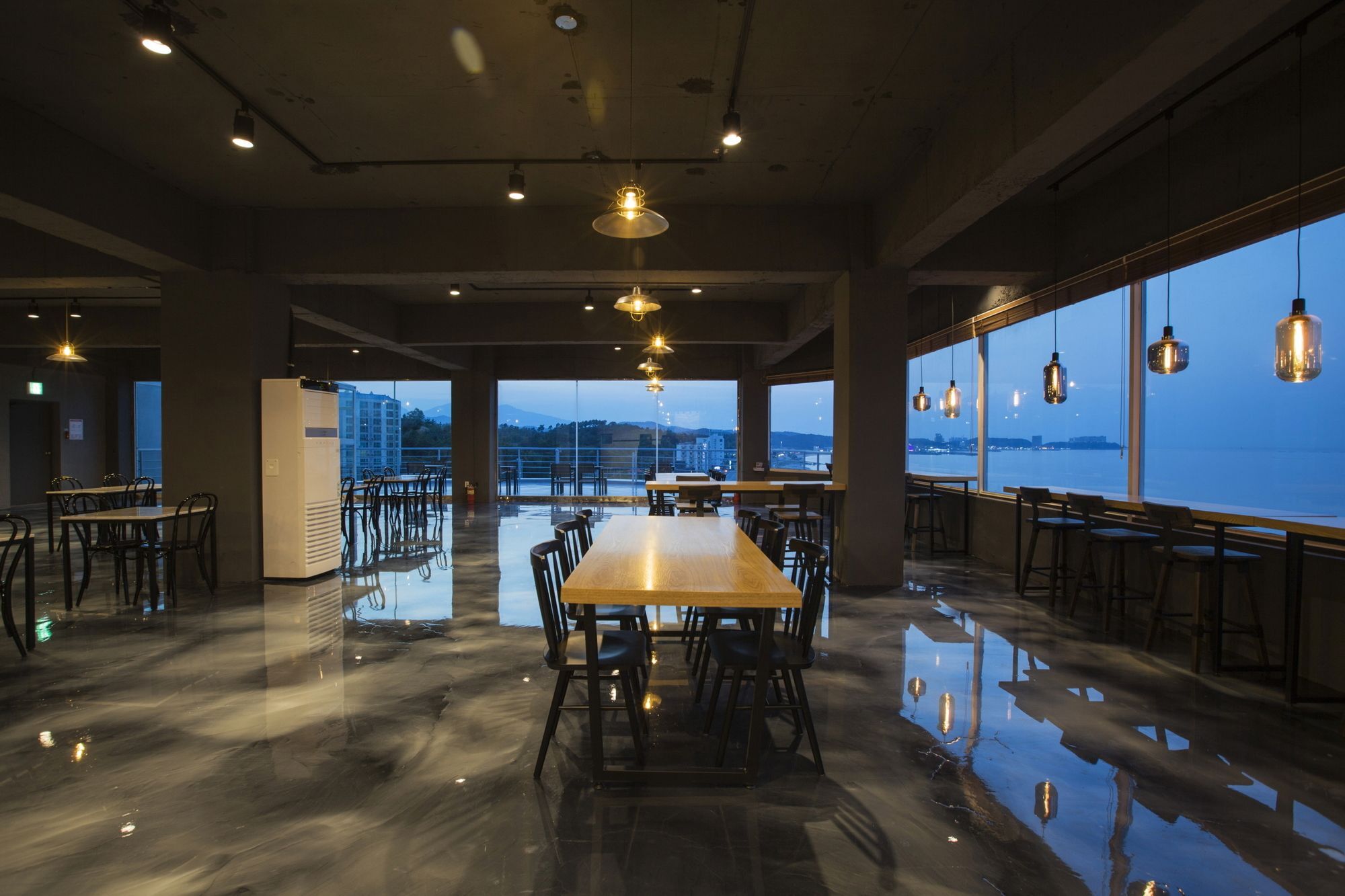 El Hotel Yangyang Εξωτερικό φωτογραφία